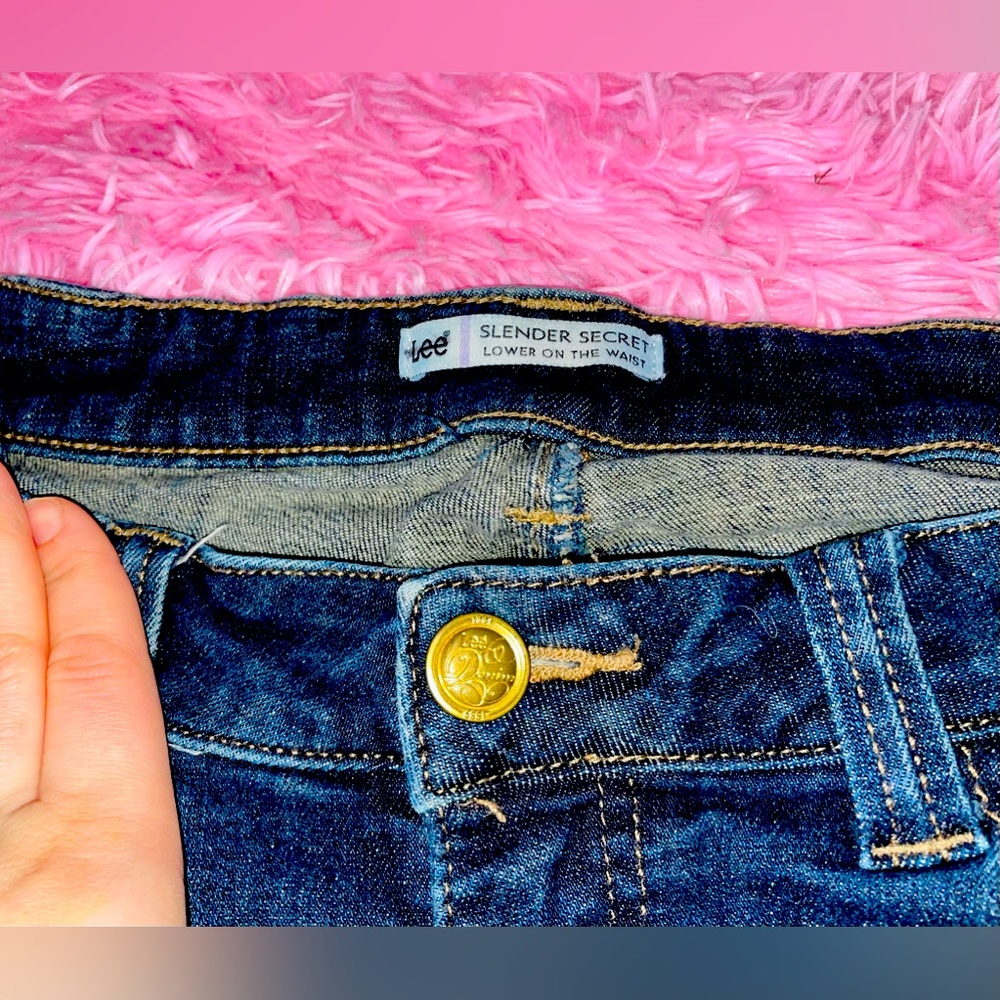 Lee jeans 👖 boot cut retro, cute fashionable, worn a handful of times.